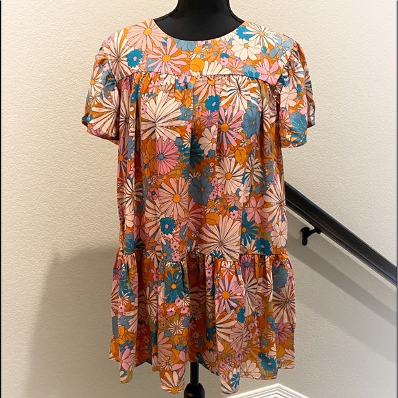 PERFECT FLORAL DRESS BY BB DAKOTA🌼NEW & IN STORE @ NORDSTROM $89 - Picture 5 of 8